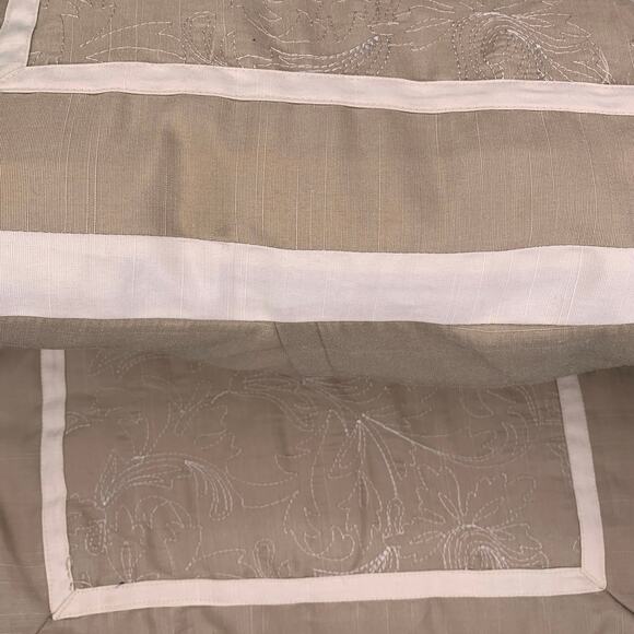 Laura Ashley Pair of 16" Square Beige Embroidered Throw Pillows New - Picture 2 of 7